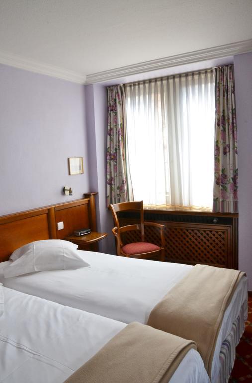 Hostellerie Au Cygne Wissembourg Exterior foto